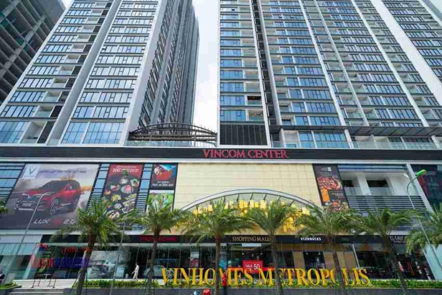 Luxury Apartment In Vinhomes Metropolis Hanoi Luaran gambar