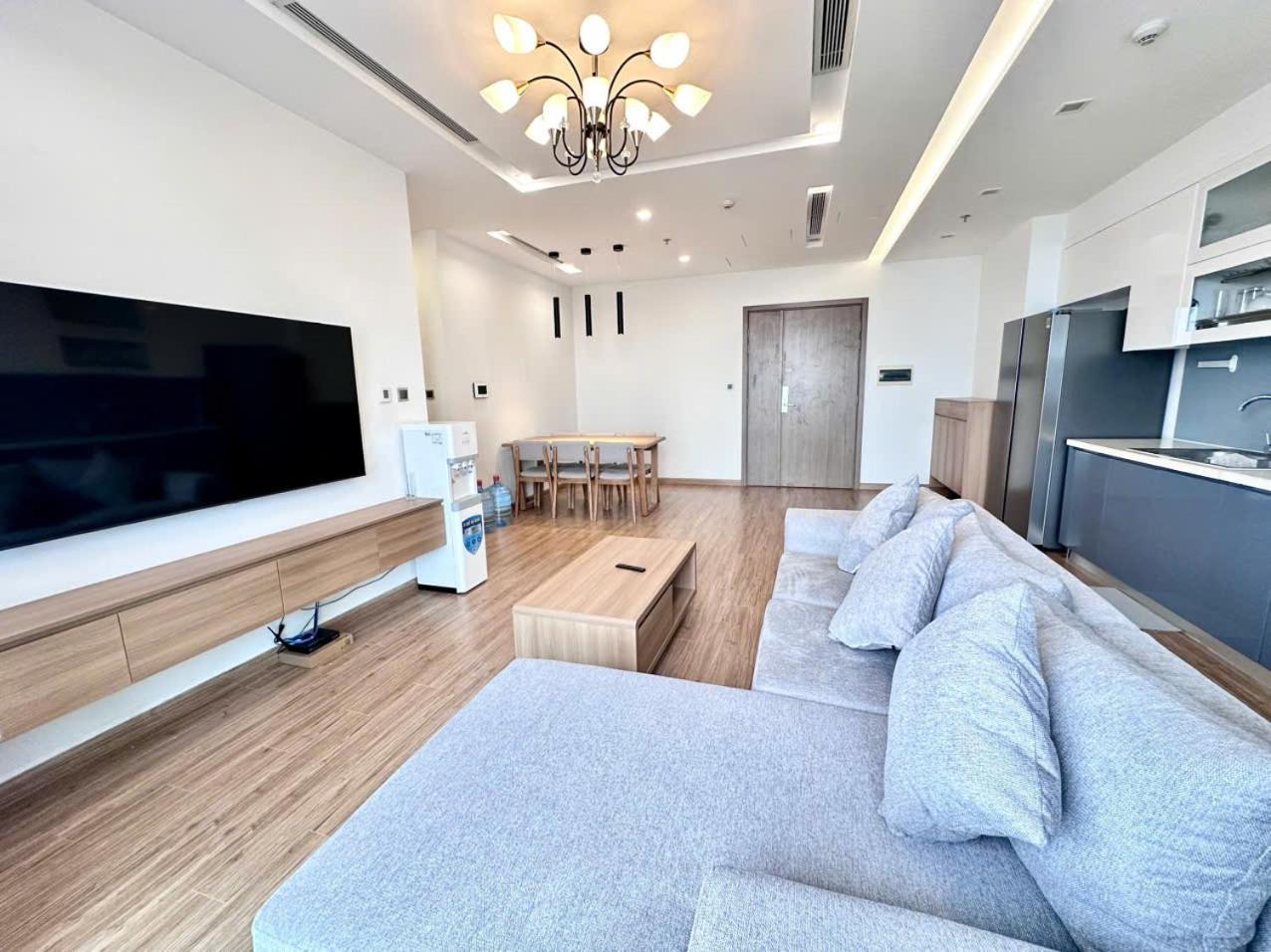 Luxury Apartment In Vinhomes Metropolis Hanoi Luaran gambar