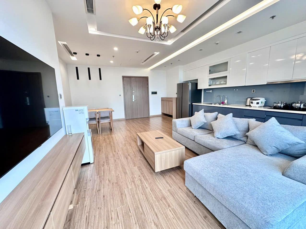 Luxury Apartment In Vinhomes Metropolis Hanoi Luaran gambar