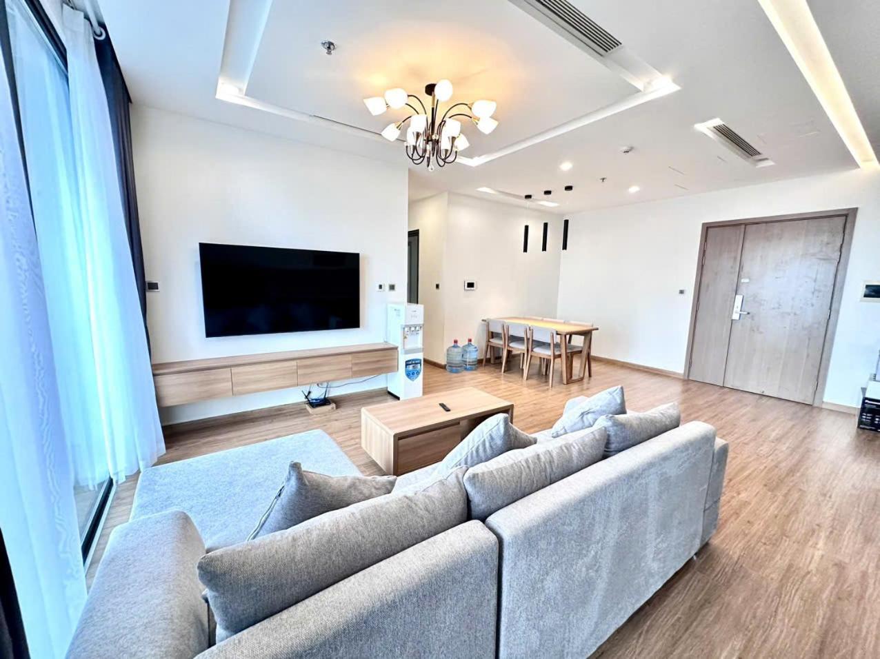 Luxury Apartment In Vinhomes Metropolis Hanoi Luaran gambar