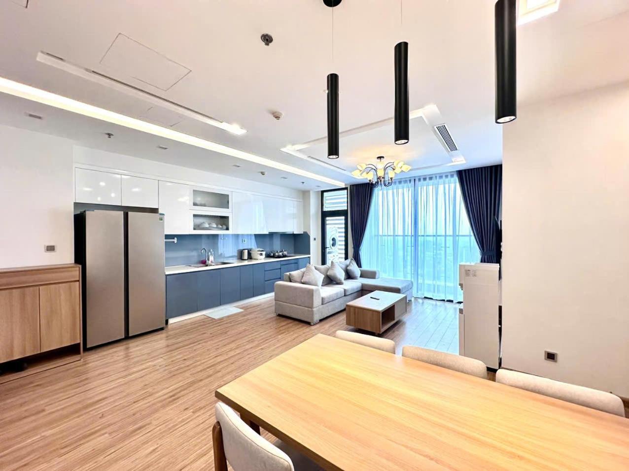 Luxury Apartment In Vinhomes Metropolis Hanoi Luaran gambar