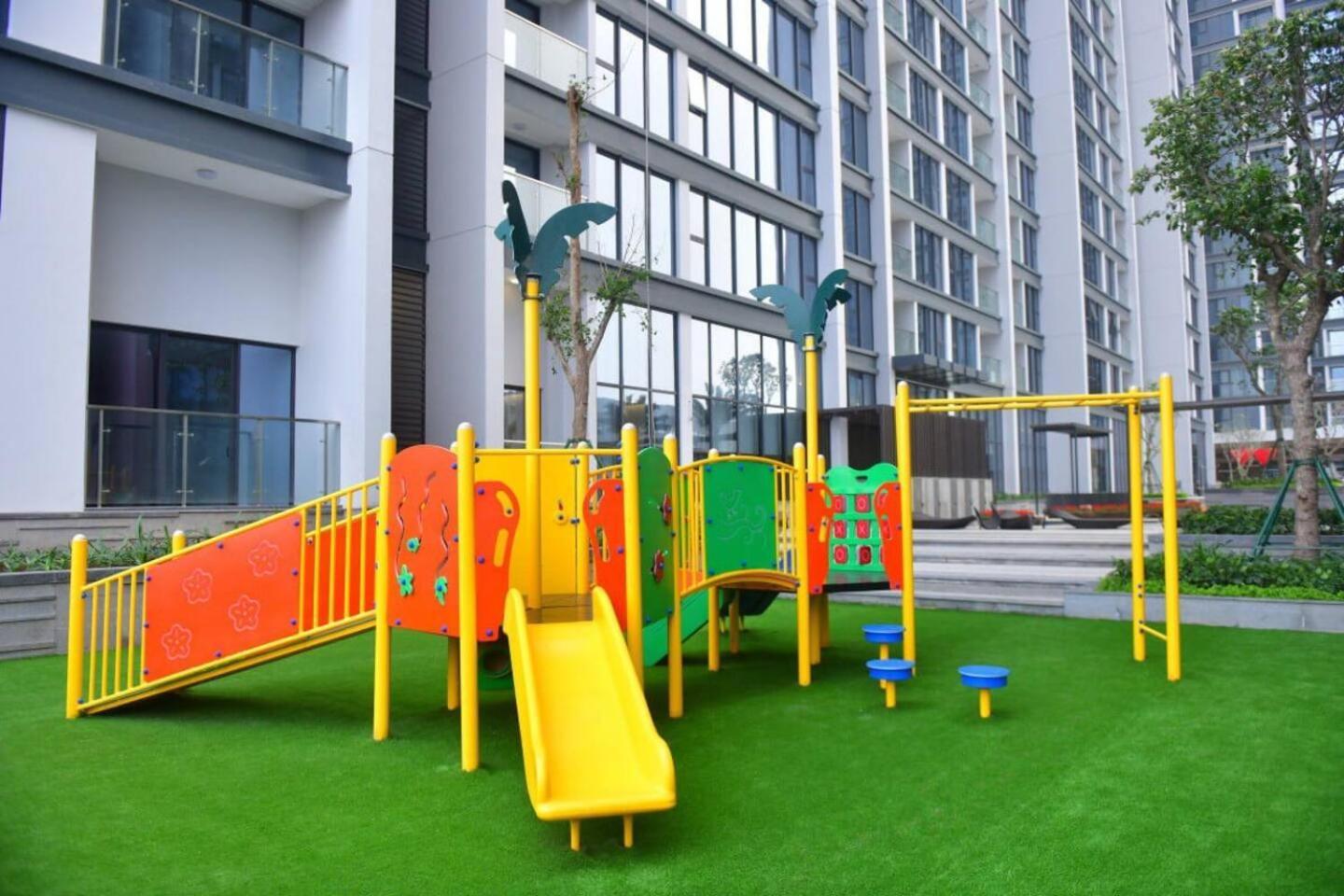 Luxury Apartment In Vinhomes Metropolis Hanoi Luaran gambar